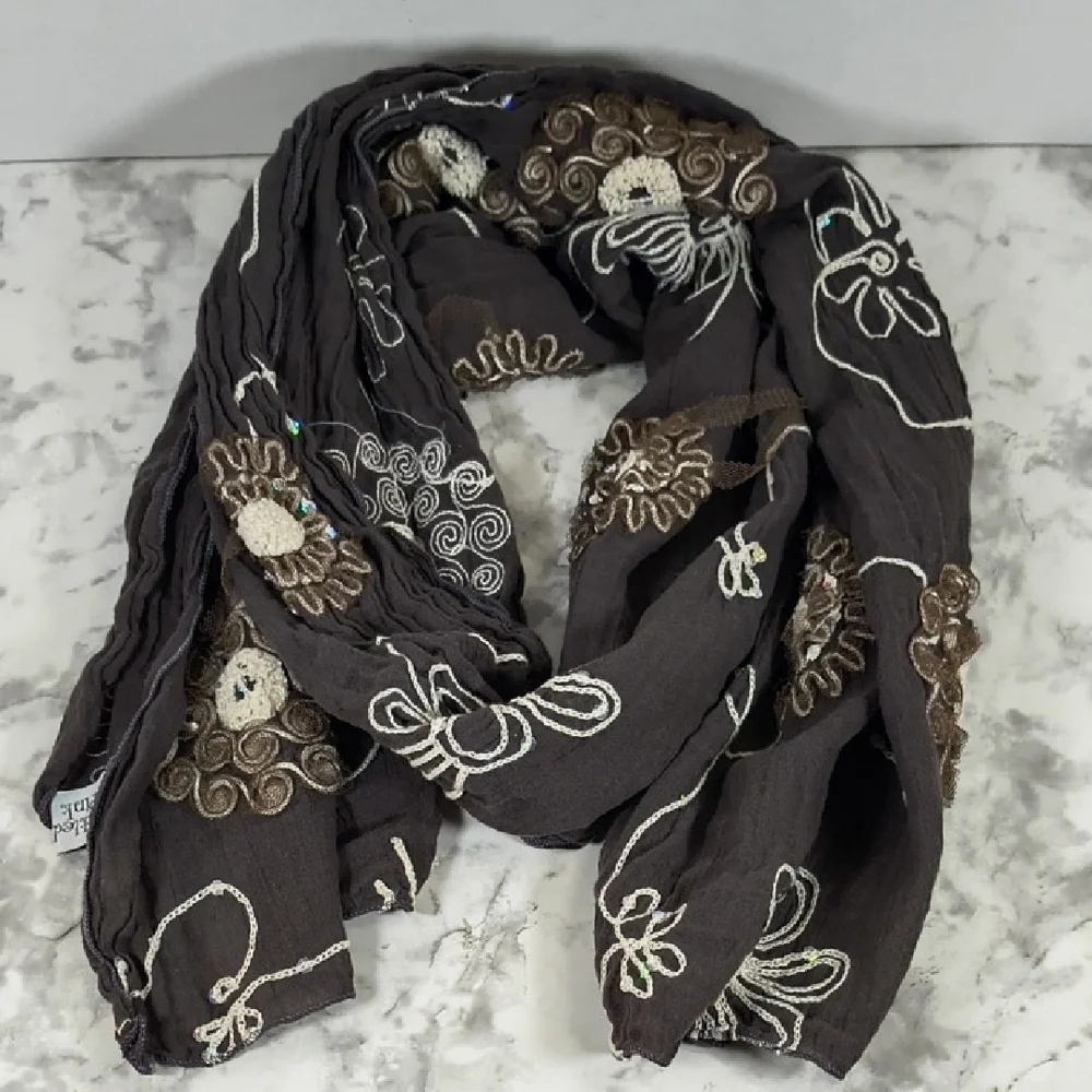 Tickled Pink Chic Floral Scarf in Dark Gray